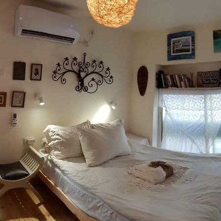 Studio Apt Great Location Heart Of Downtown District Apartment Haifa Ngoại thất bức ảnh