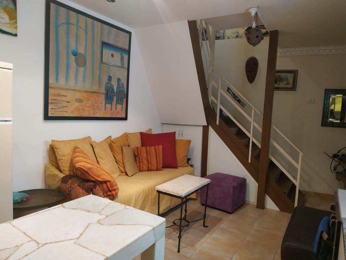Studio Apt Great Location Heart Of Downtown District Apartment Haifa Ngoại thất bức ảnh